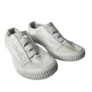 Blowfish Malibu White Canvas Sneakers Shoes White Slip On Women’s SZ 9.5 Coastal